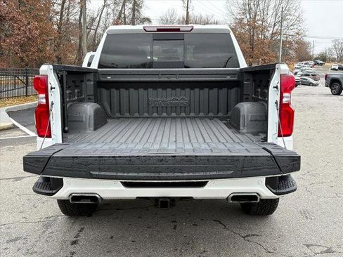 Certified 2021 Chevrolet Silverado 1500 High Country w/ LPO, Dark Essentials Package image 22