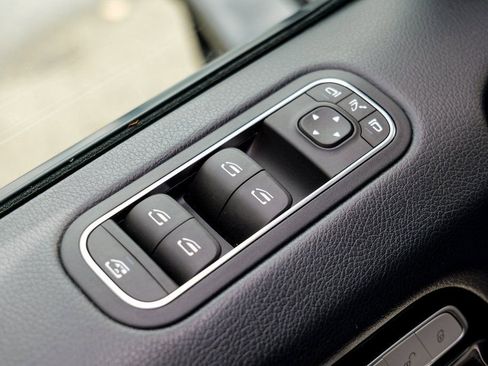 Used 2020 Mercedes-Benz G 550 G 550 image 19