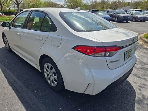 Used 2023 Toyota Corolla LE image 8