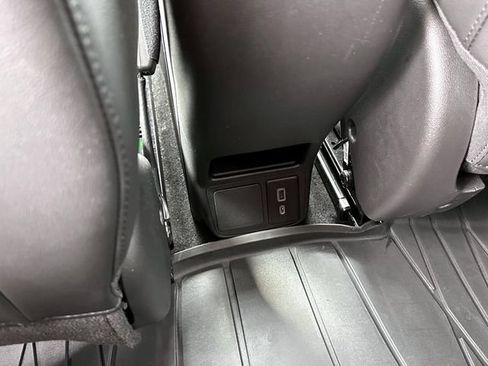 Used 2022 Buick Encore GX Select AWD/4WD image 14