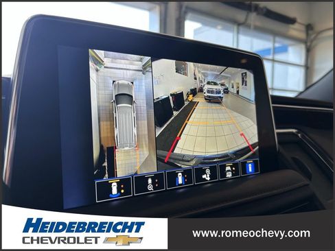 Used 2023 Chevrolet Tahoe High Country w/ Premium Package AWD/4WD image 23