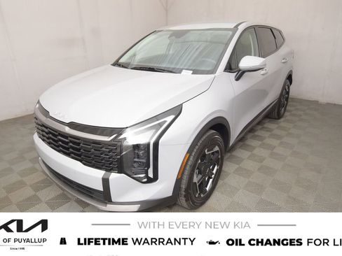 New 2026 Kia Sportage S image 1