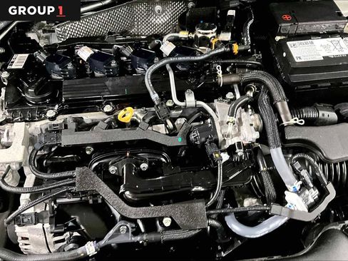 Used 2025 Toyota Corolla LE image 33