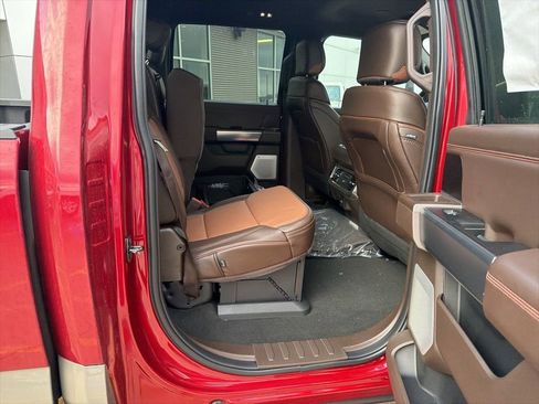 New 2026 Ford F350 King Ranch w/ FX4 Off-Road Package image 27