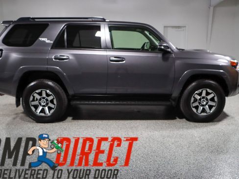 Used 2023 Toyota 4Runner TRD Off-Road Premium image 6