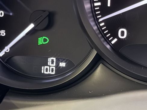 New 2026 Porsche Macan GTS image 22