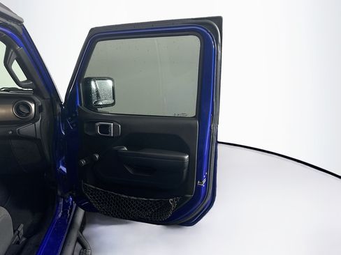 Used 2018 Jeep Wrangler Sport AWD/4WD image 27