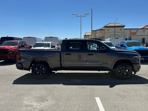 New 2026 RAM 1500 Big Horn w/ Night Edition AWD/4WD image 9