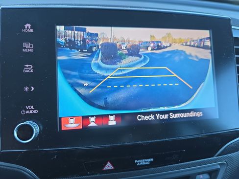 Used 2023 Honda Ridgeline Sport image 23