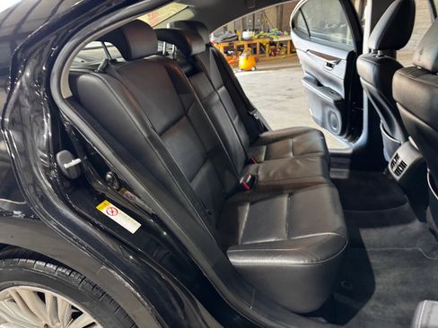 Used 2015 Lexus ES 350 w/ Luxury Package image 22