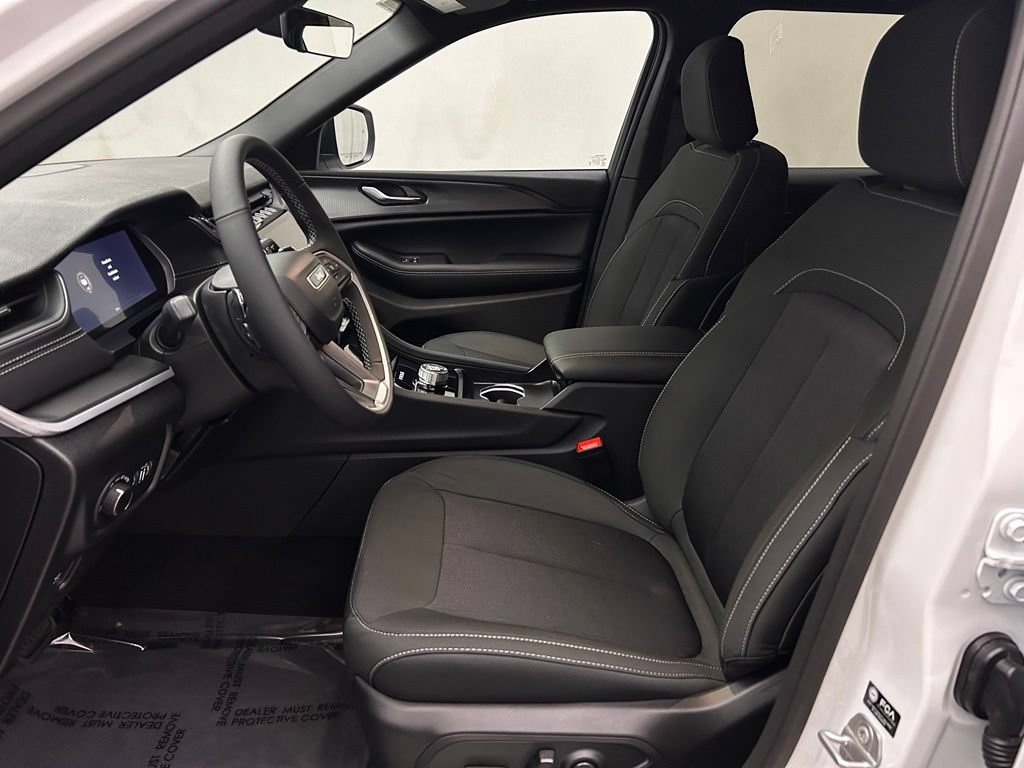 New 2027 Jeep Grand Cherokee Laredo X AWD/4WD image 10
