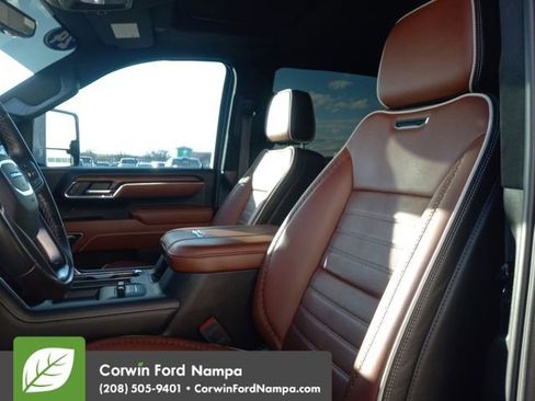 Used 2024 GMC Sierra 3500 Denali Ultimate image 24
