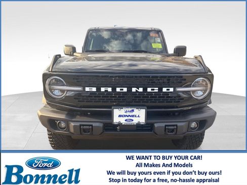 New 2025 Ford Bronco Badlands image 3