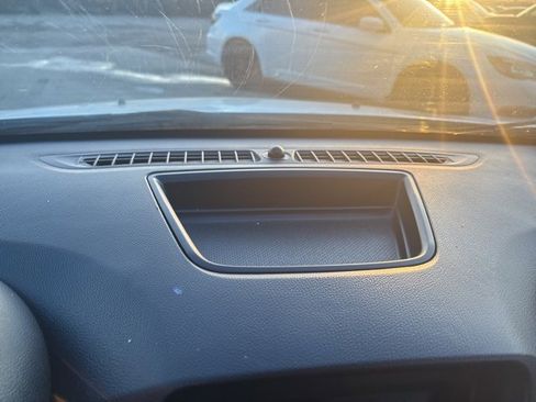 Used 2014 Chevrolet Cruze LS image 20