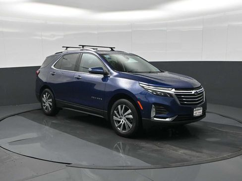 Used 2023 Chevrolet Equinox Premier image 8