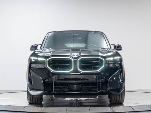 Used 2023 BMW XM w/ M Driver's Package AWD/4WD image 40