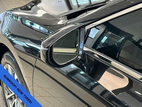 Used 2023 Lexus ES 350 w/ Accessory Package (Z2) FWD image 7