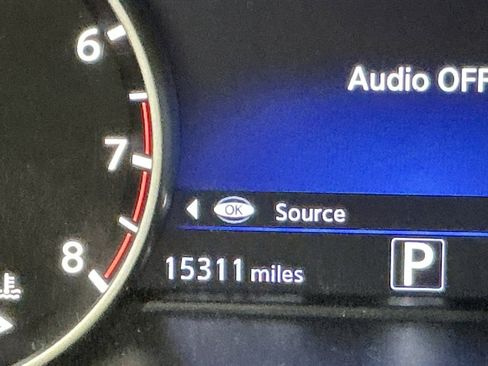 Used 2024 Nissan Murano Platinum w/ Cargo Package image 9