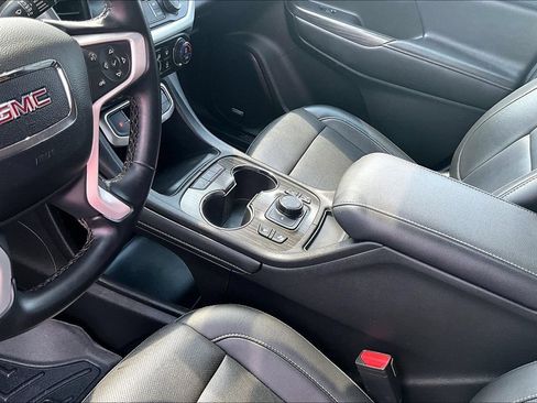 Used 2023 GMC Acadia SLT AWD/4WD image 14