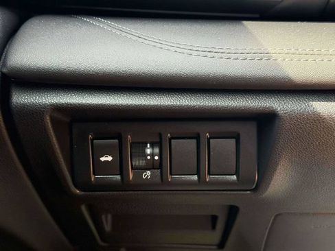 Used 2022 Subaru Legacy Limited AWD/4WD image 27