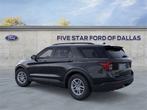 New 2026 Ford Explorer Active image 4