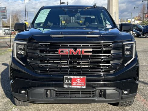 Used 2022 GMC Sierra 1500 Elevation image 2