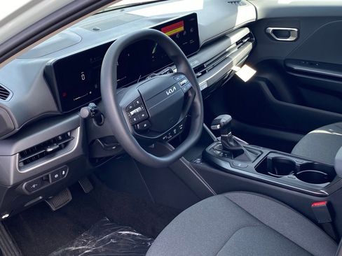 New 2026 Kia K4 LXS image 11
