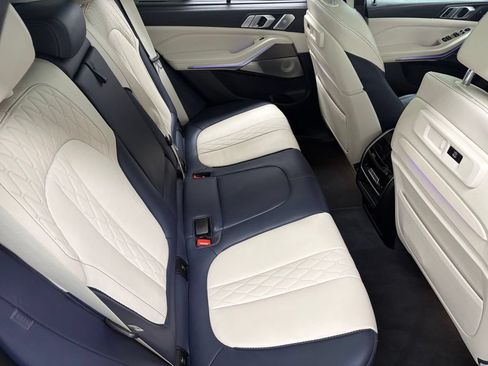 Used 2022 BMW X5 M50i w/ Executive Package AWD/4WD image 40