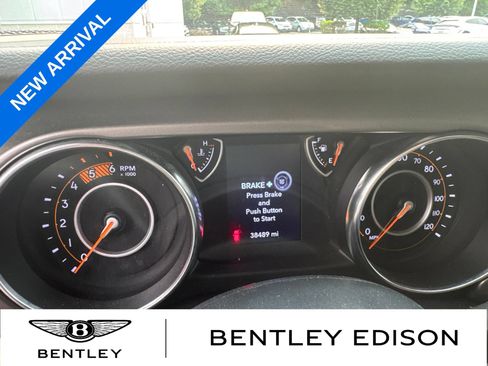 Used 2022 Jeep Wrangler Unlimited Sport AWD/4WD image 7