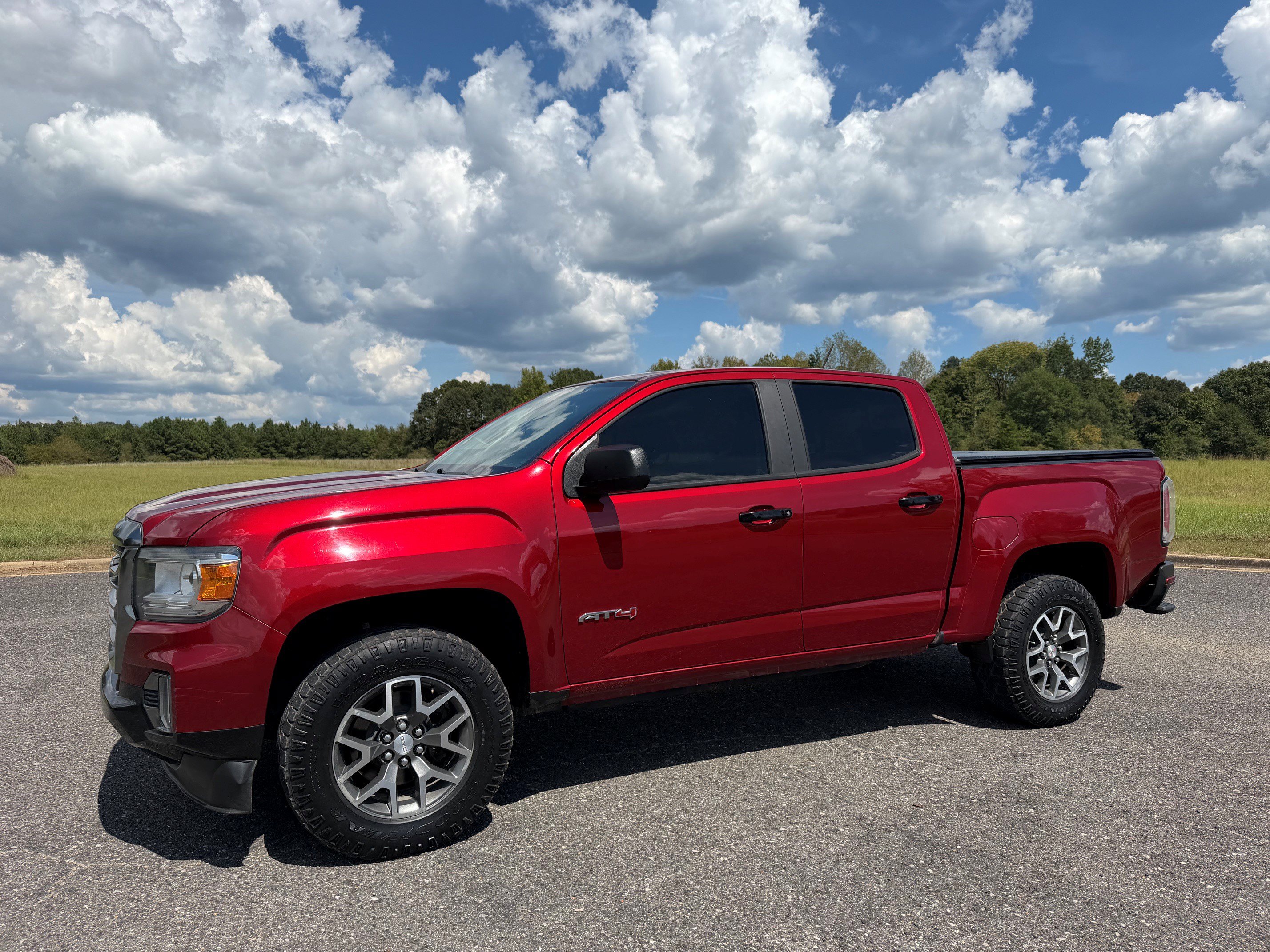 Used 2021 GMC Canyon AT4 w/ Trailering Package AWD/4WD image 1