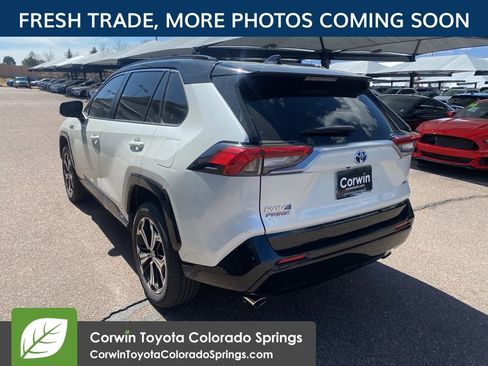 Used 2021 Toyota RAV4 XSE w/ Weather Package image 7