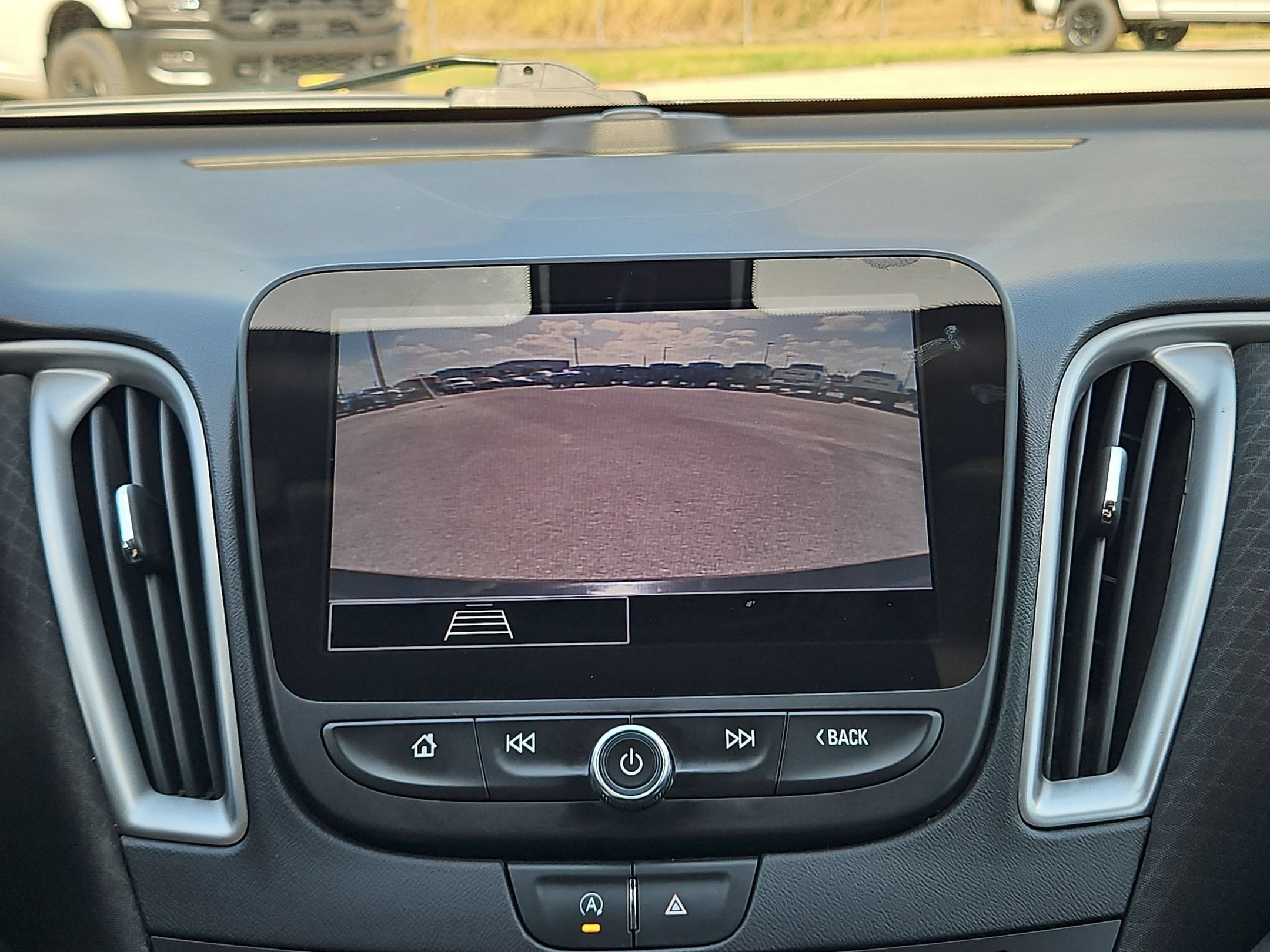 Used 2021 Chevrolet Malibu LS w/ LPO, Convenience Package 1 FWD image 18