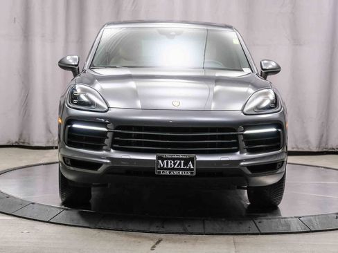 Used 2020 Porsche Cayenne image 6
