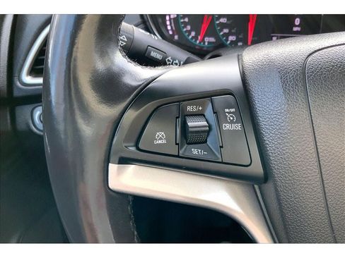 Used 2019 Chevrolet Trax LT image 20