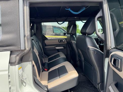 Used 2022 Ford Bronco Wildtrak AWD/4WD image 10