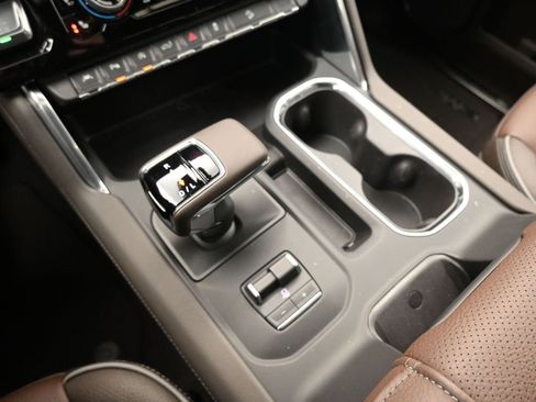 New 2026 GMC Sierra 1500 Denali w/ Technology Package image 18