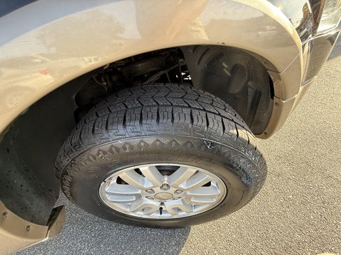 Used 2013 Ford Expedition EL King Ranch image 42