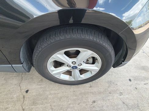 Used 2015 Ford Edge SE FWD image 9