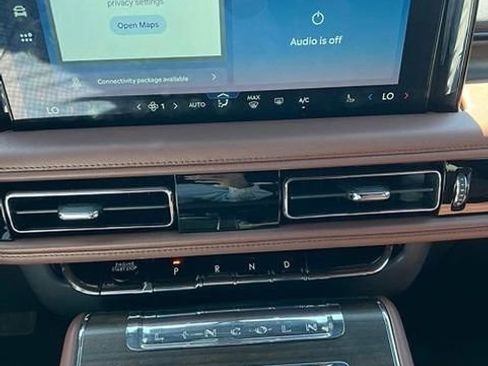 New 2026 Lincoln Aviator Reserve AWD/4WD image 12