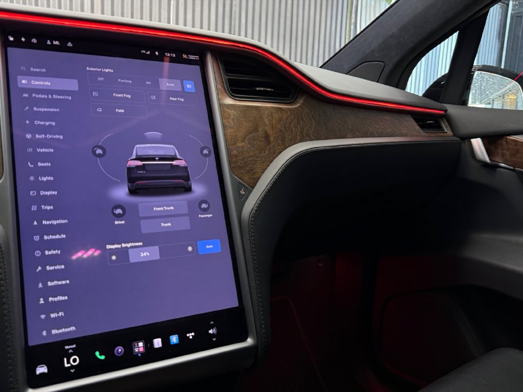 Used 2020 Tesla Model X Long Range AWD/4WD image 33