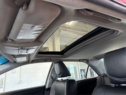 Used 2012 Toyota Camry LE image 24