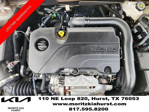 Used 2024 Chevrolet Malibu LT FWD image 32