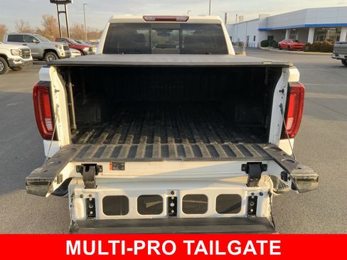 Used 2021 GMC Sierra 1500 SLT w/ SLT Premium Package image 13