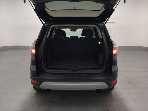 Used 2017 Ford Escape SE w/ Equipment Group 201A FWD image 29