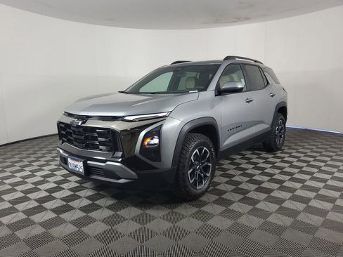 Used 2025 Chevrolet Equinox ACTIV image 8