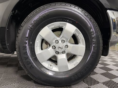 Used 2010 Nissan Frontier SE RWD image 44