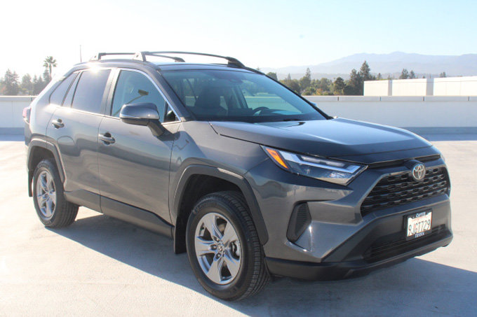 Certified 2023 Toyota RAV4 XLE w/ Convenience Package AWD/4WD image 2