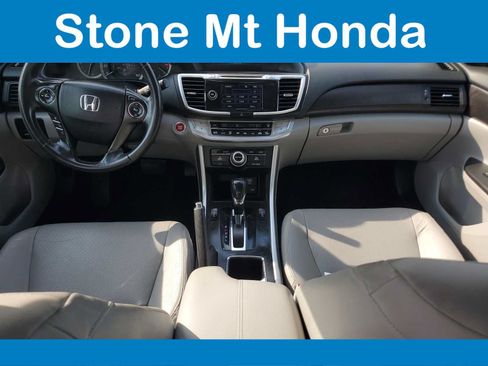 Used 2015 Honda Accord EX-L image 12