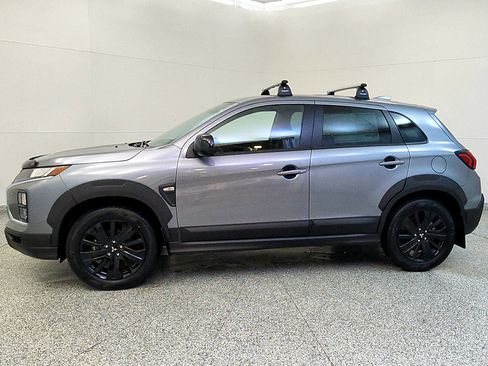 Used 2025 Mitsubishi Outlander Sport AWD image 4