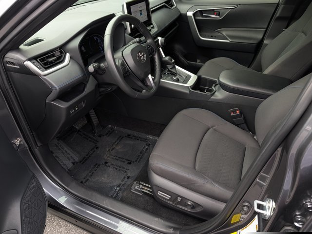 Used 2023 Toyota RAV4 SE AWD/4WD image 9